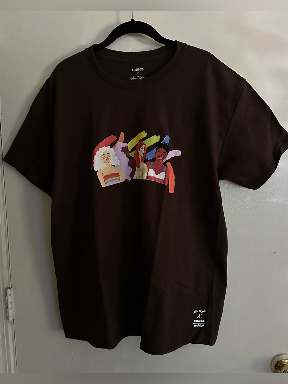 RSQ x Society6 Shanai Beale Graphic Tee Brown Cotton Unisex Size Medium